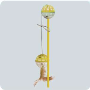 Игрушка для кошек дразнилка удочка 37 см с погремушкой малой, бубенчиком и пером Зооник