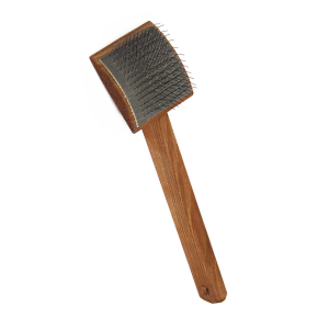 Пуходерка деревянная полукруглая малая, окрашенная водной морилкой 55*50см Зооник