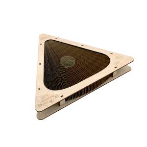 Когтеточка Треугольник Андромеда из сотового наполнителя 26*23*5,1см PETTO