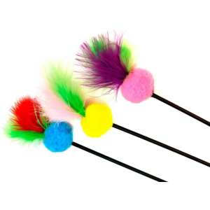 Игрушка для кошек дразнилка Мячик мягкий с перьями 60см LION